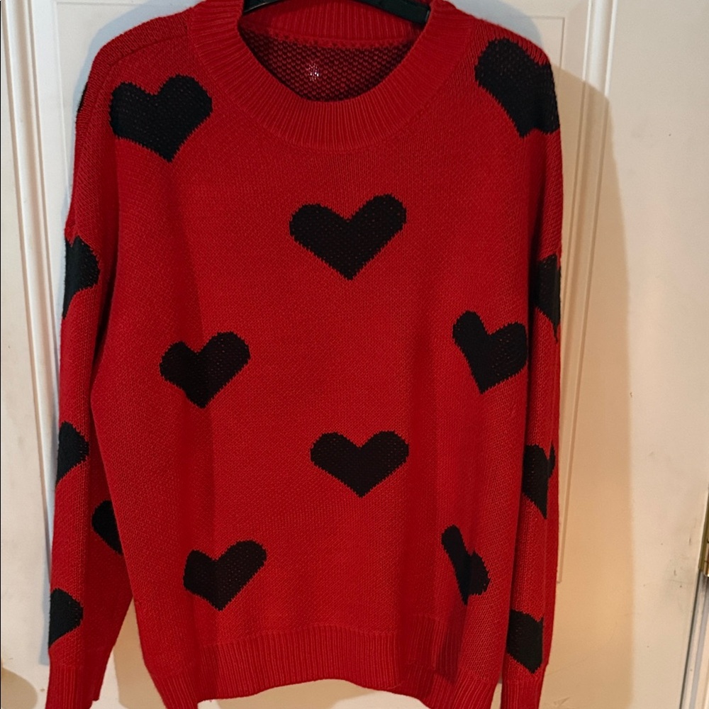 SHEIN Red Crewneck Sweater with Black Heart Motifs
